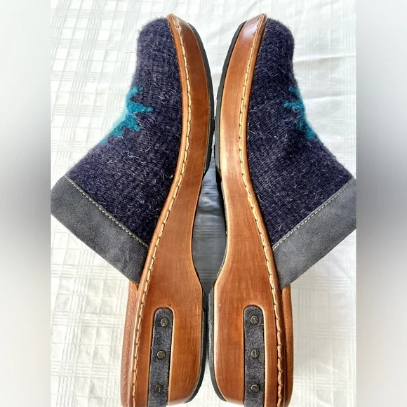 Womens Born Bandy Southwest Blanket Leather Sandal Clog Navy Blue US 11 EUR 43. - Picture 3 of 13